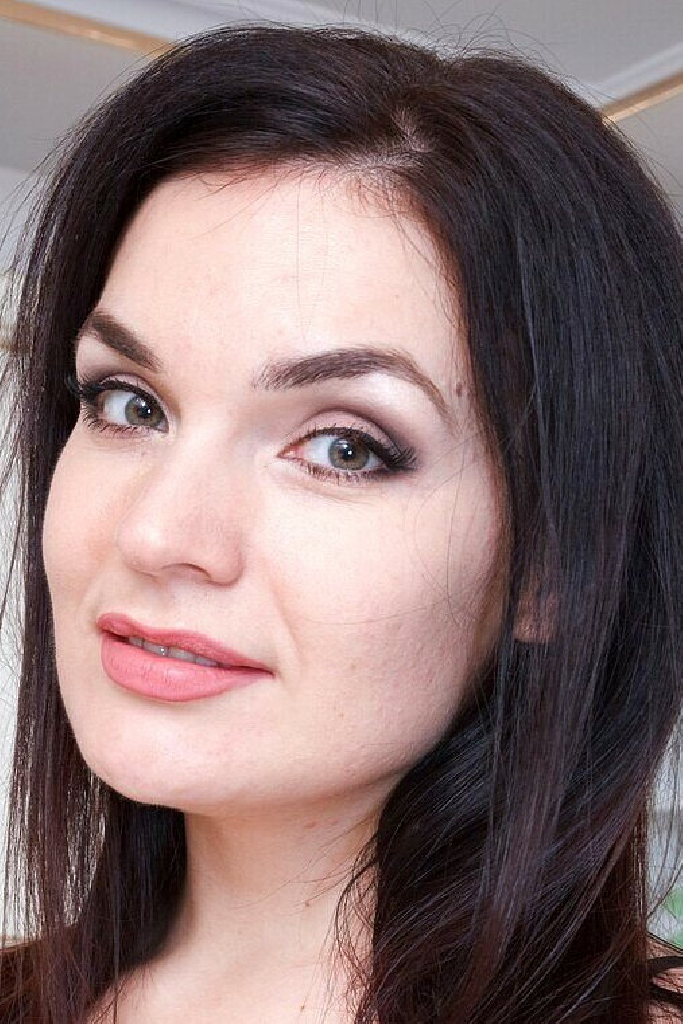 Hannah Vivienne
