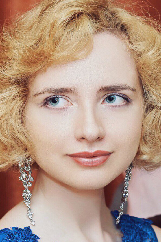 Влада Глушкова