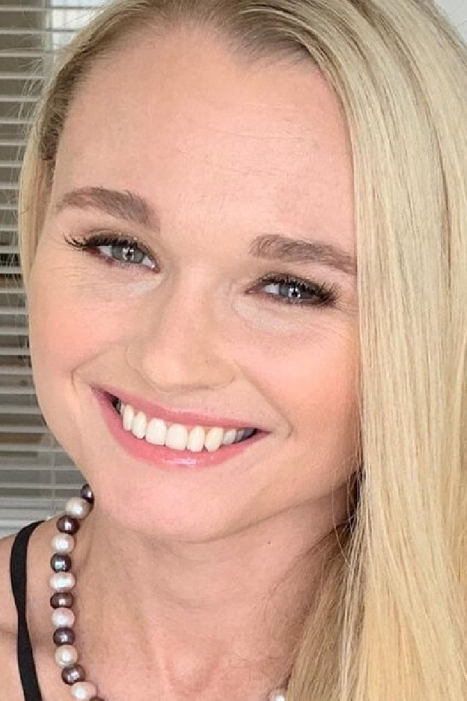 Andrea Lee