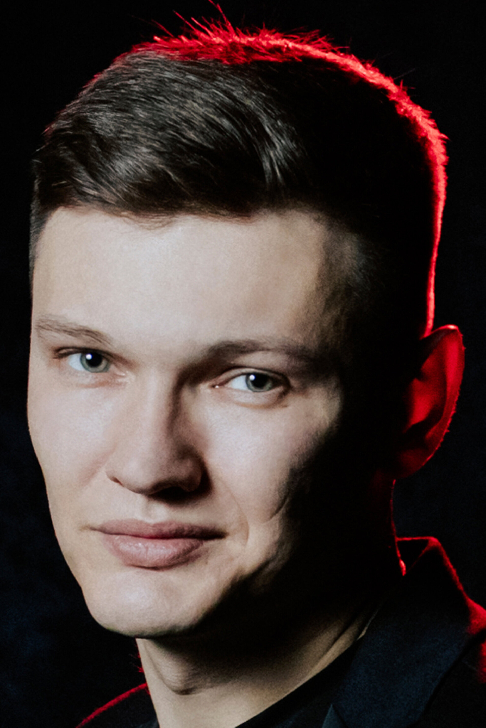 Юрий Рябиничев