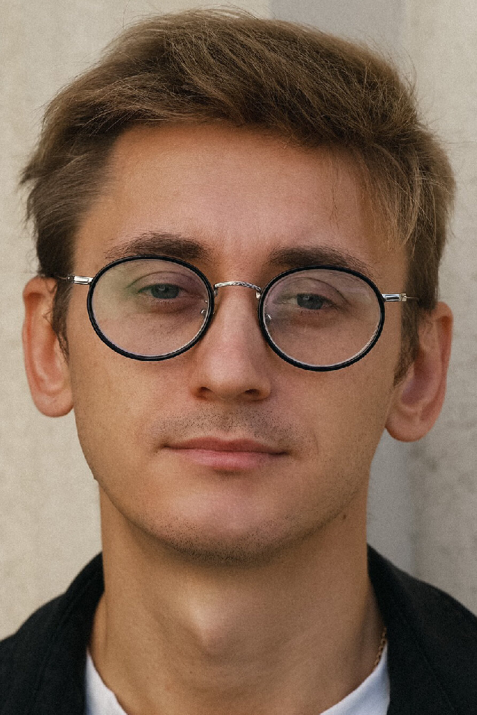 Дмитрий Кирюшкин