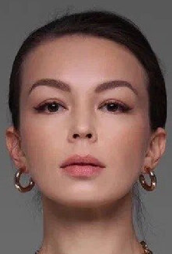Светлана Нуралиева