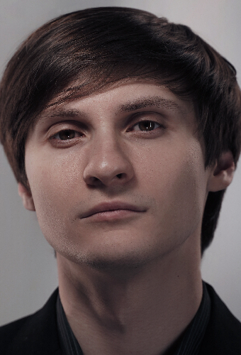 Алексей Аладжанян