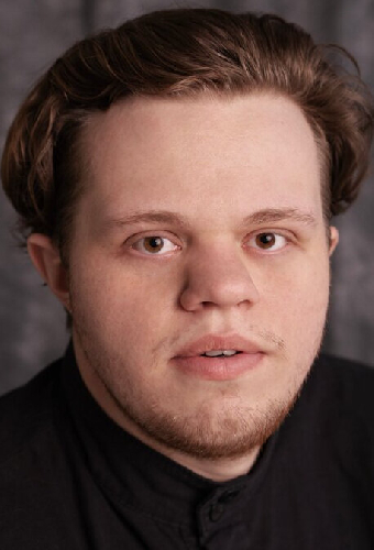Денис Махонин
