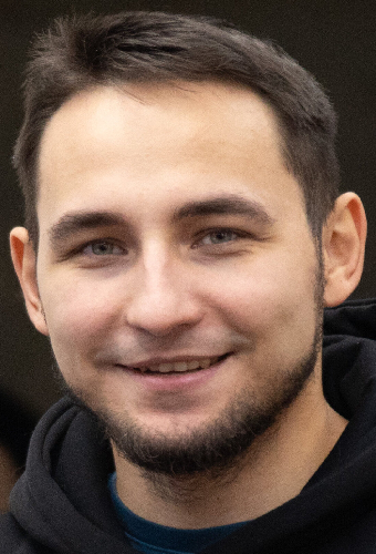Максим Макаров
