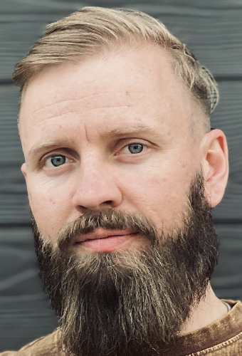 Юрий Тронин