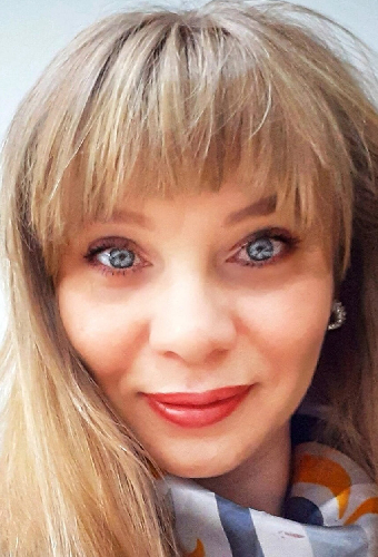 Марина Сальникова
