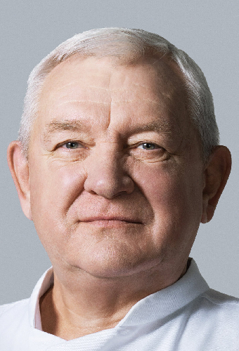 Михаил Ксенофонтов
