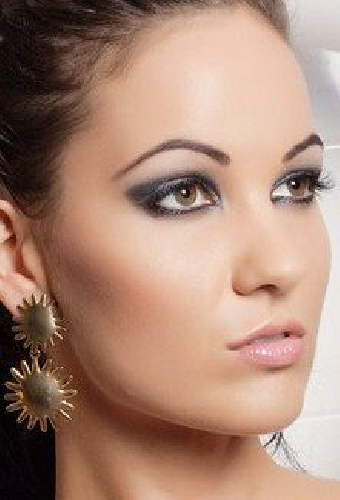 Szandra Proksa