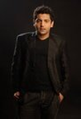 Akil Kurji