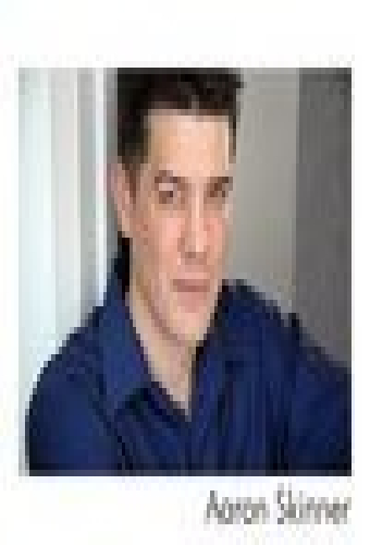 Аарон Скиннер