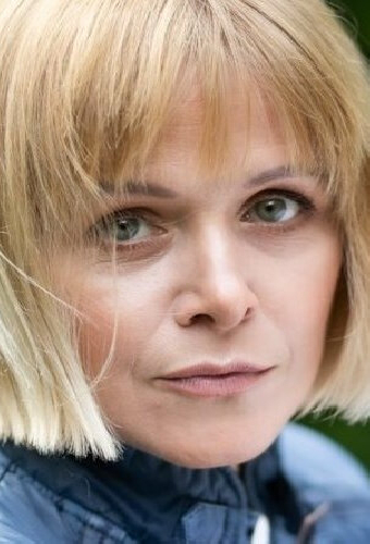 Анета Себюла-Хикинботэм