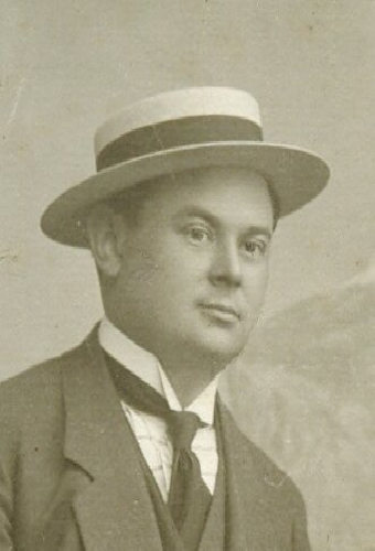 Владимир Резников