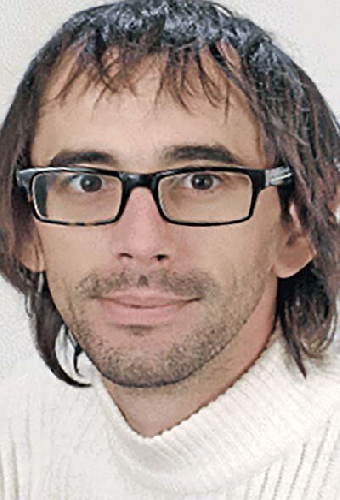 Виталий Максименко
