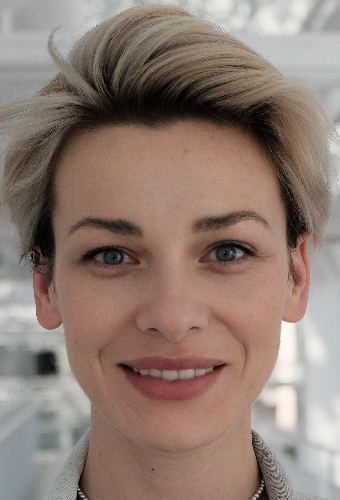 Елена Лотова