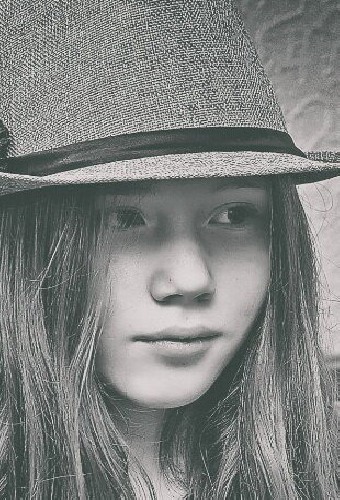 Анна Хасанова