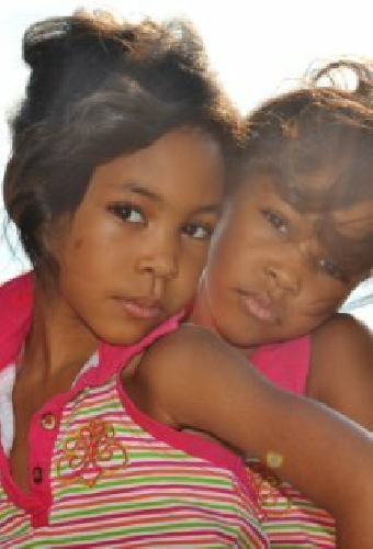 Naomi & Monet Rose