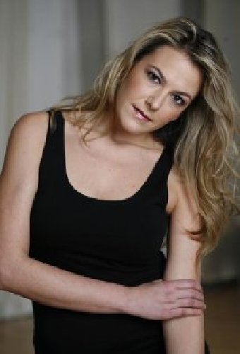 Cwik Janelle