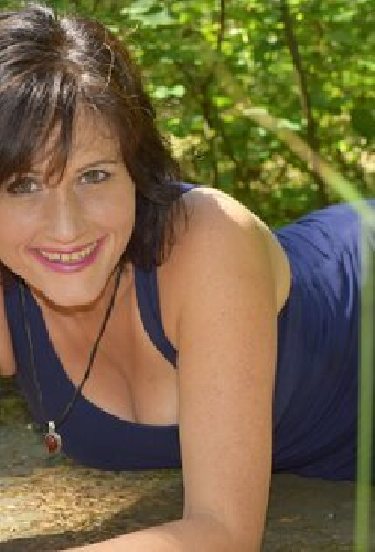 Andrea Adams