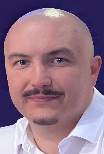 Александр Гусев