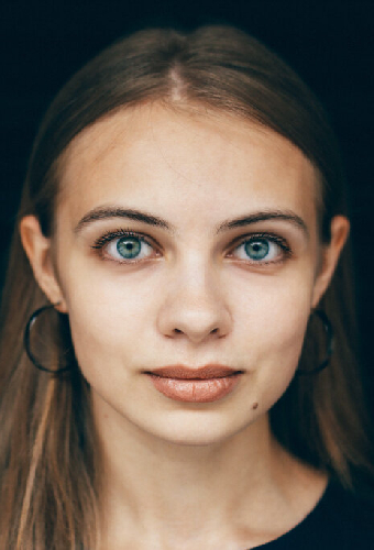 Полина Богомолова