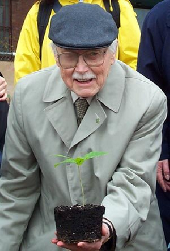 Фредерик Бак