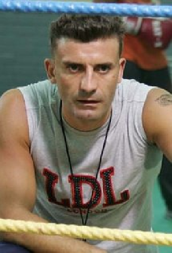 Альфредо Вилья