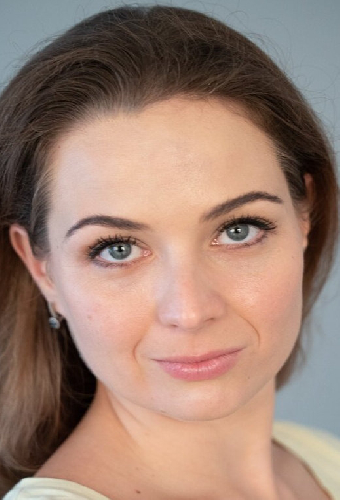 Анна Горлова