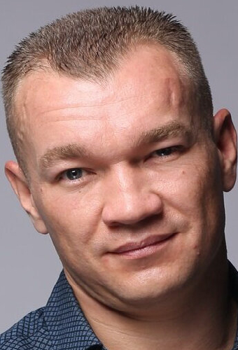 Евгений Тарасов