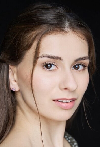 Анна Зинурова