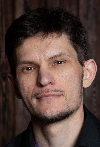 Николай Петров
