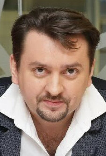 Максим Котов