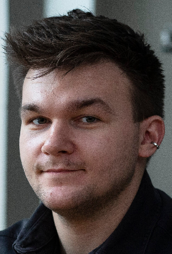 Арсений Колмыков