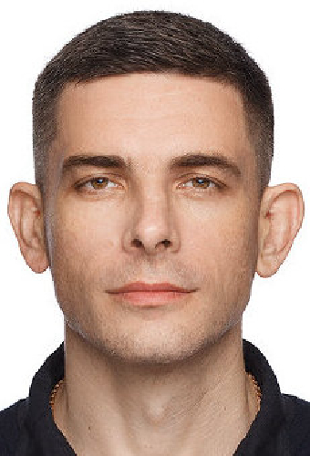 Артём Корсаков