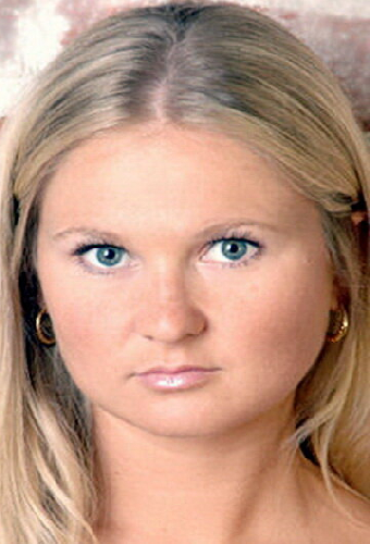 Алиа Риана Экерман